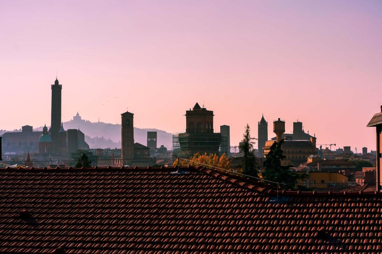 Skyline 1/7 B&B Bologna Kültér fotó